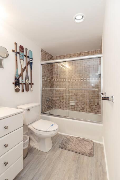 Stunning & Spacious Resort-Style Condo Across From Beach! Miami Beach Buitenkant foto
